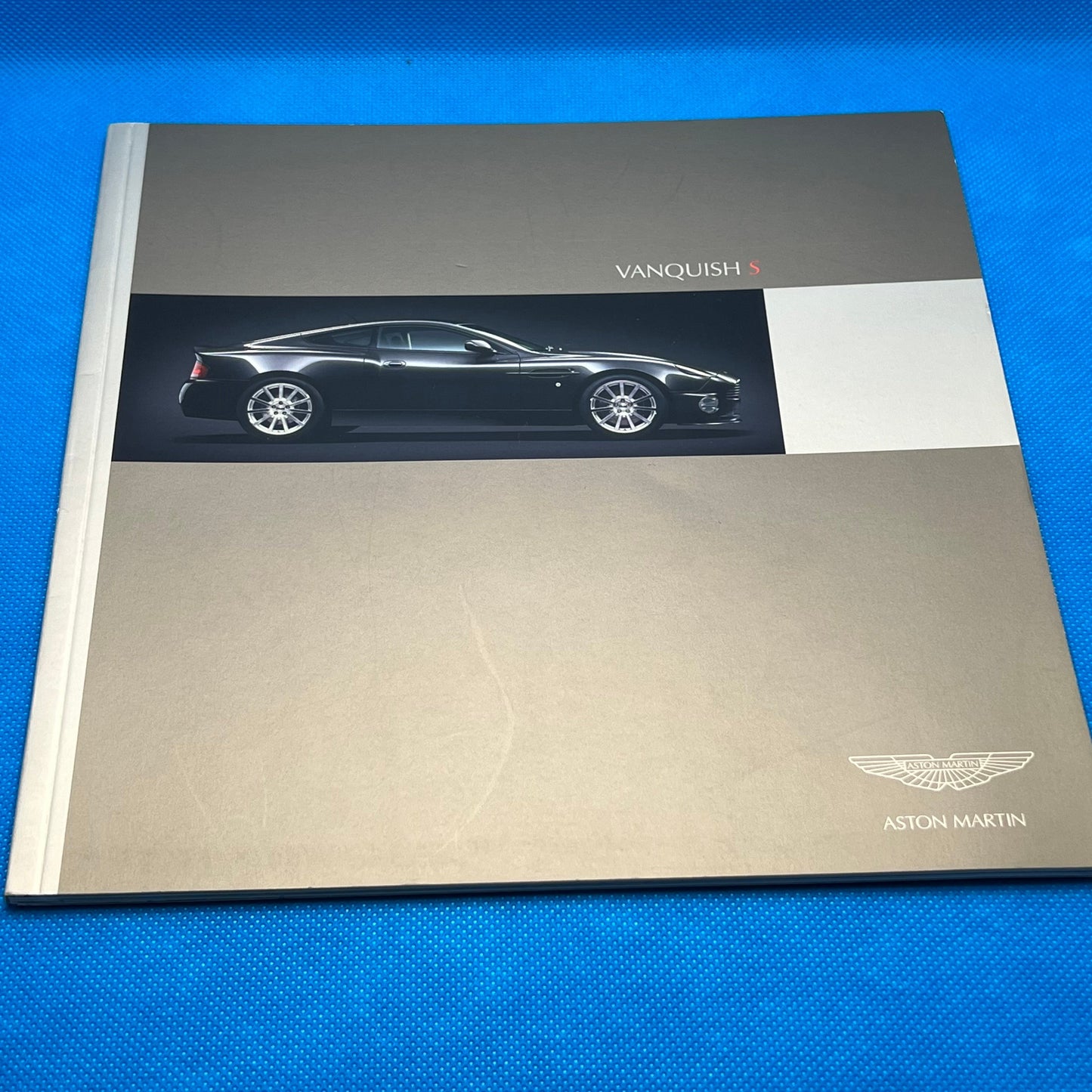 Aston Martin Vanquish S Brochure