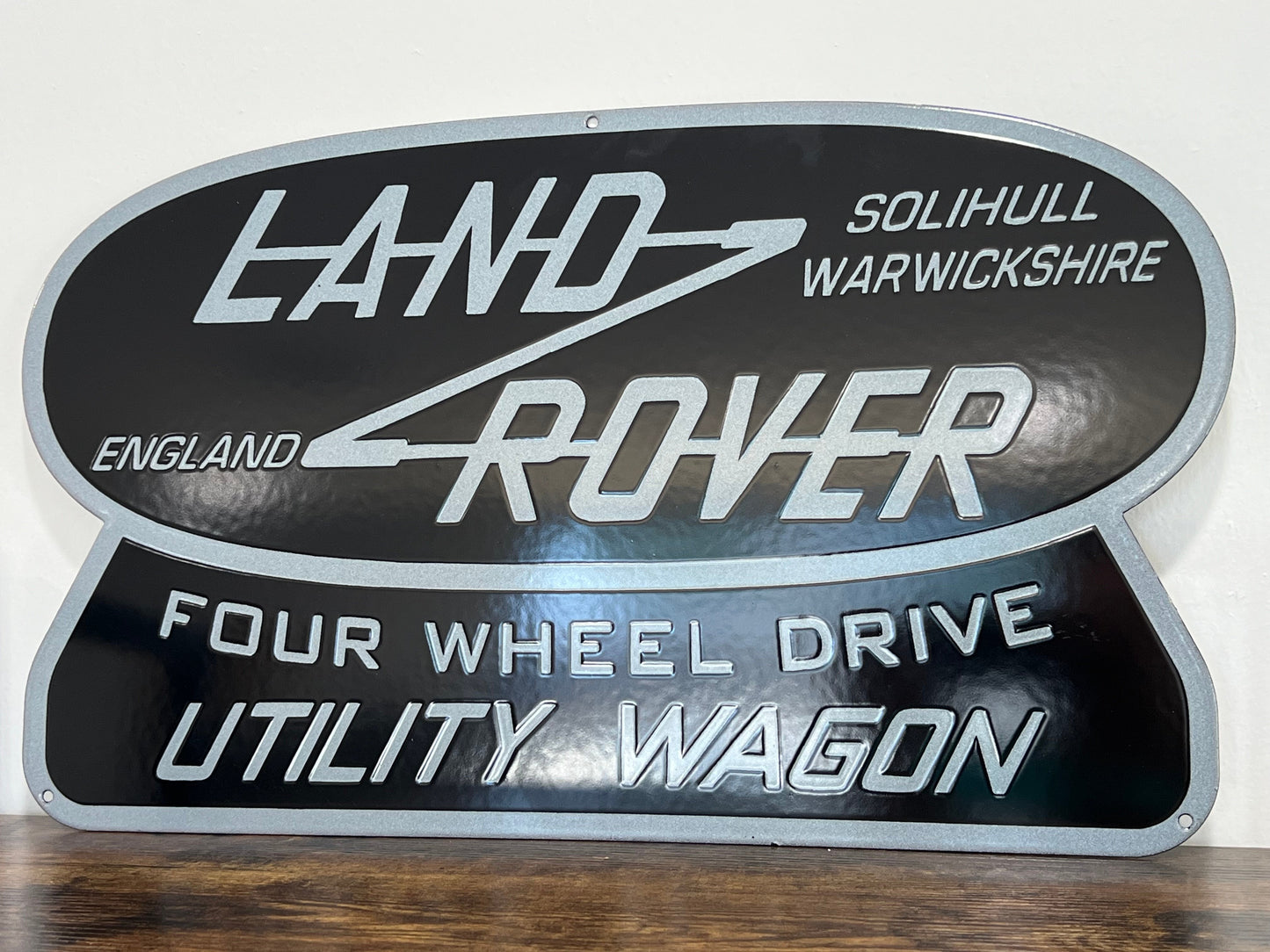 Land Rover Vintage (48-68) Sign in Enamel