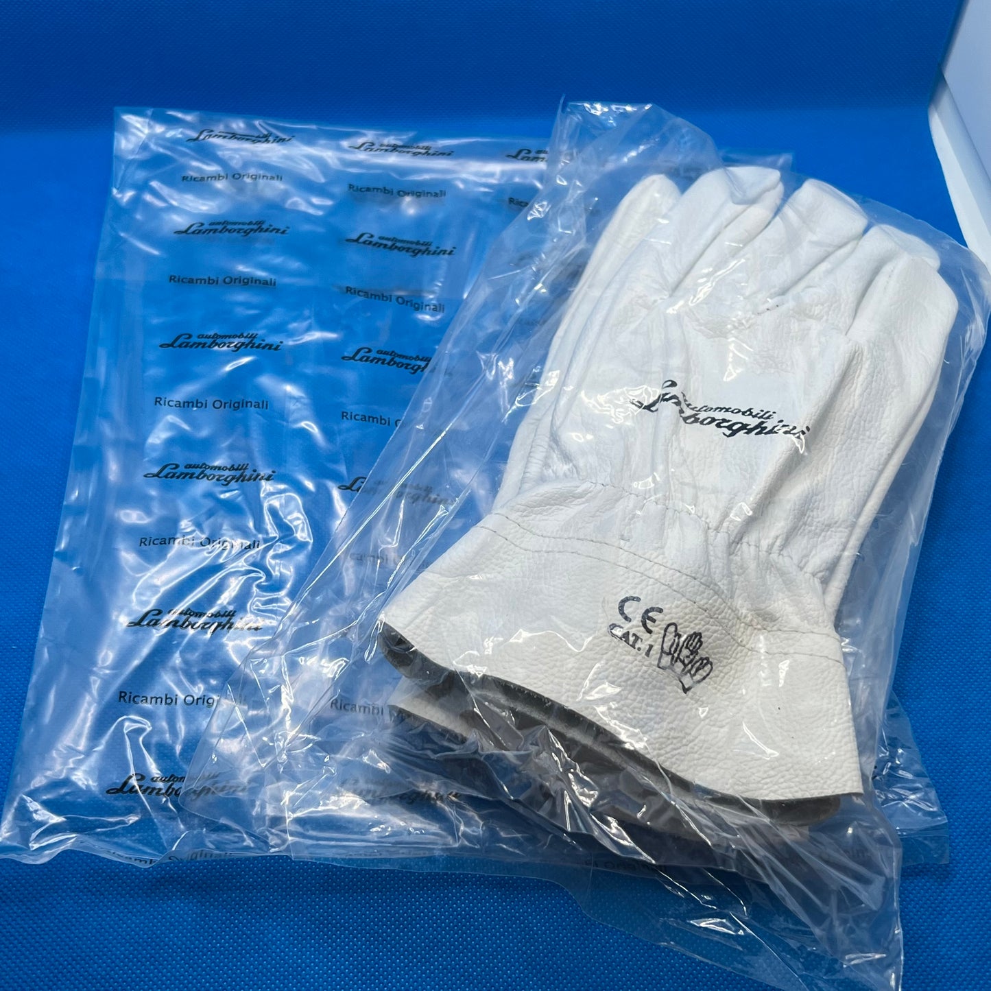 Lamborghini Toolkit Gloves (White)