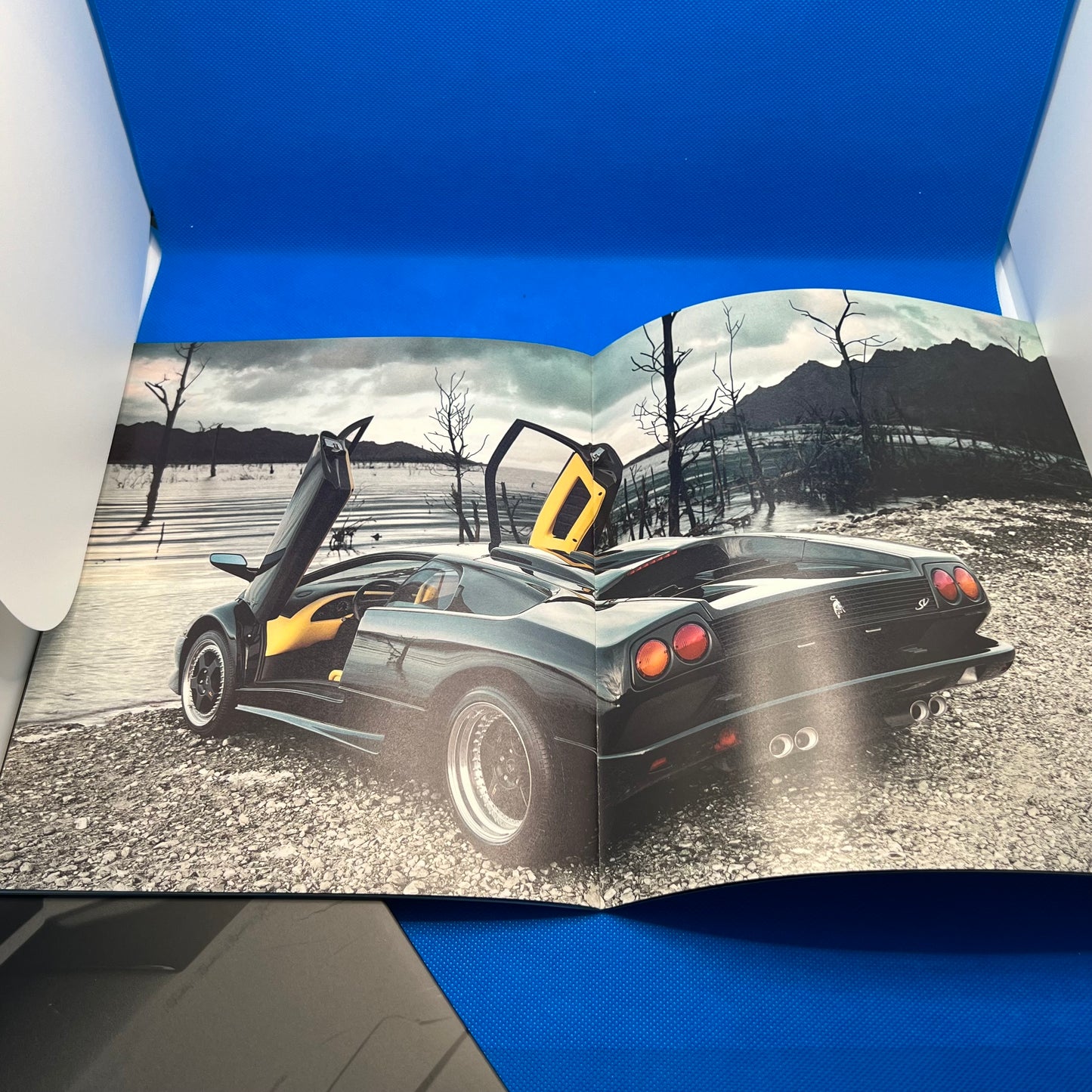 Lamborghini Diablo GT Full Press Kit (1999) Italian