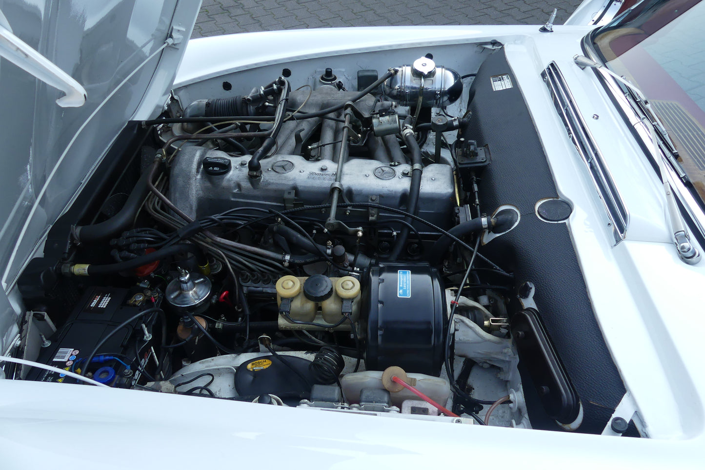 1968 Mercedes 280SL Pagoda