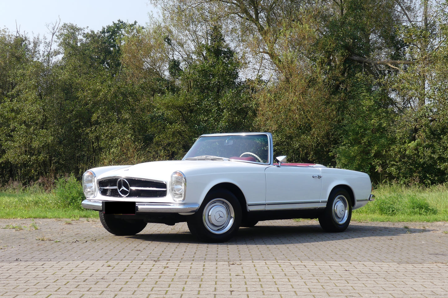 1968 Mercedes 280SL Pagoda