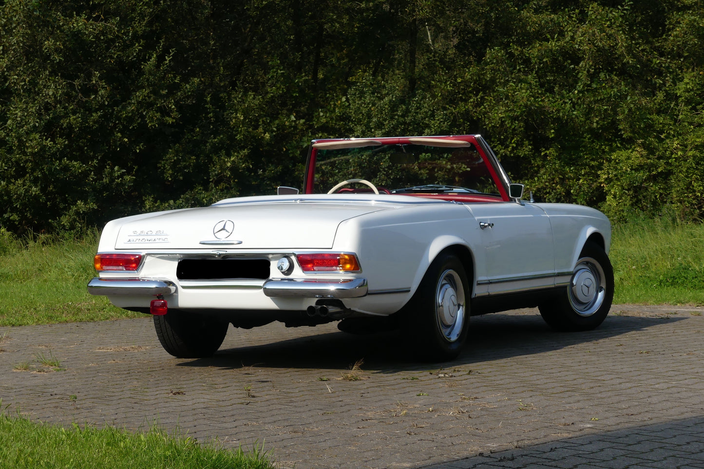 1968 Mercedes 280SL Pagoda