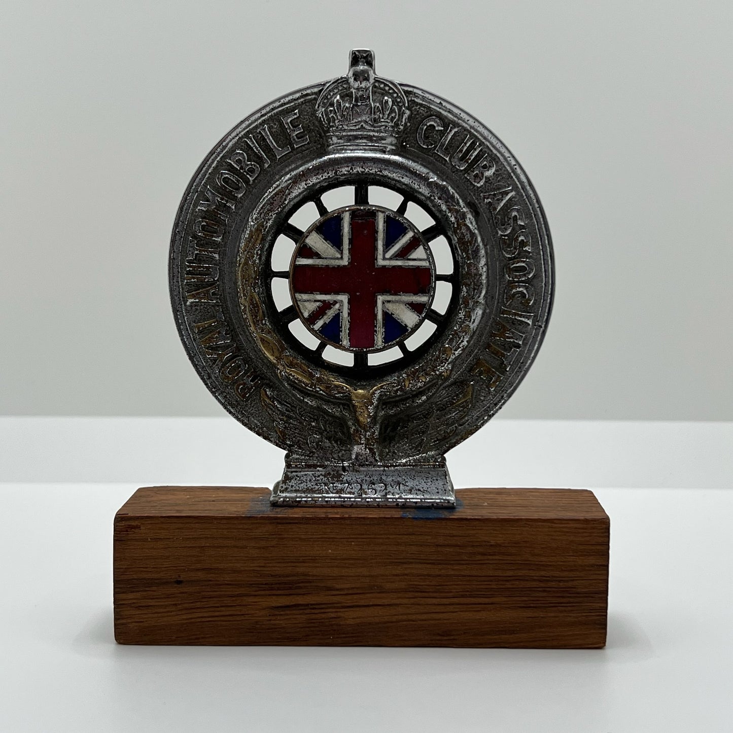 RAC Associate Member Badge 1910's