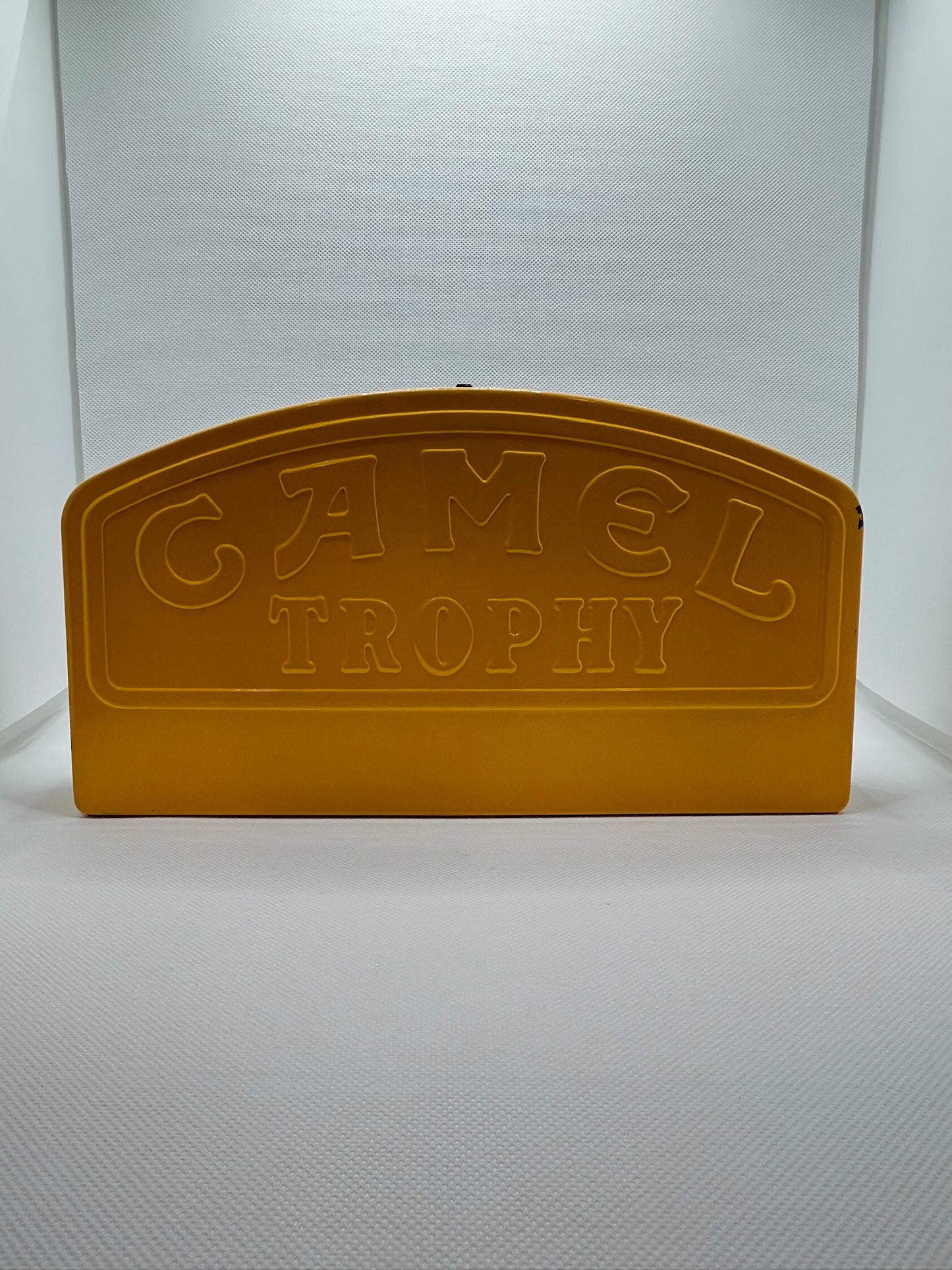 Camel Trophy Metal Case