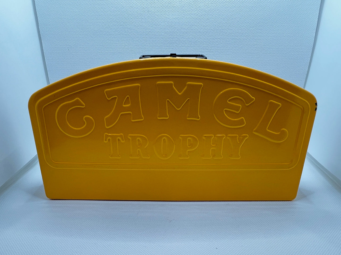 Camel Trophy Metal Case