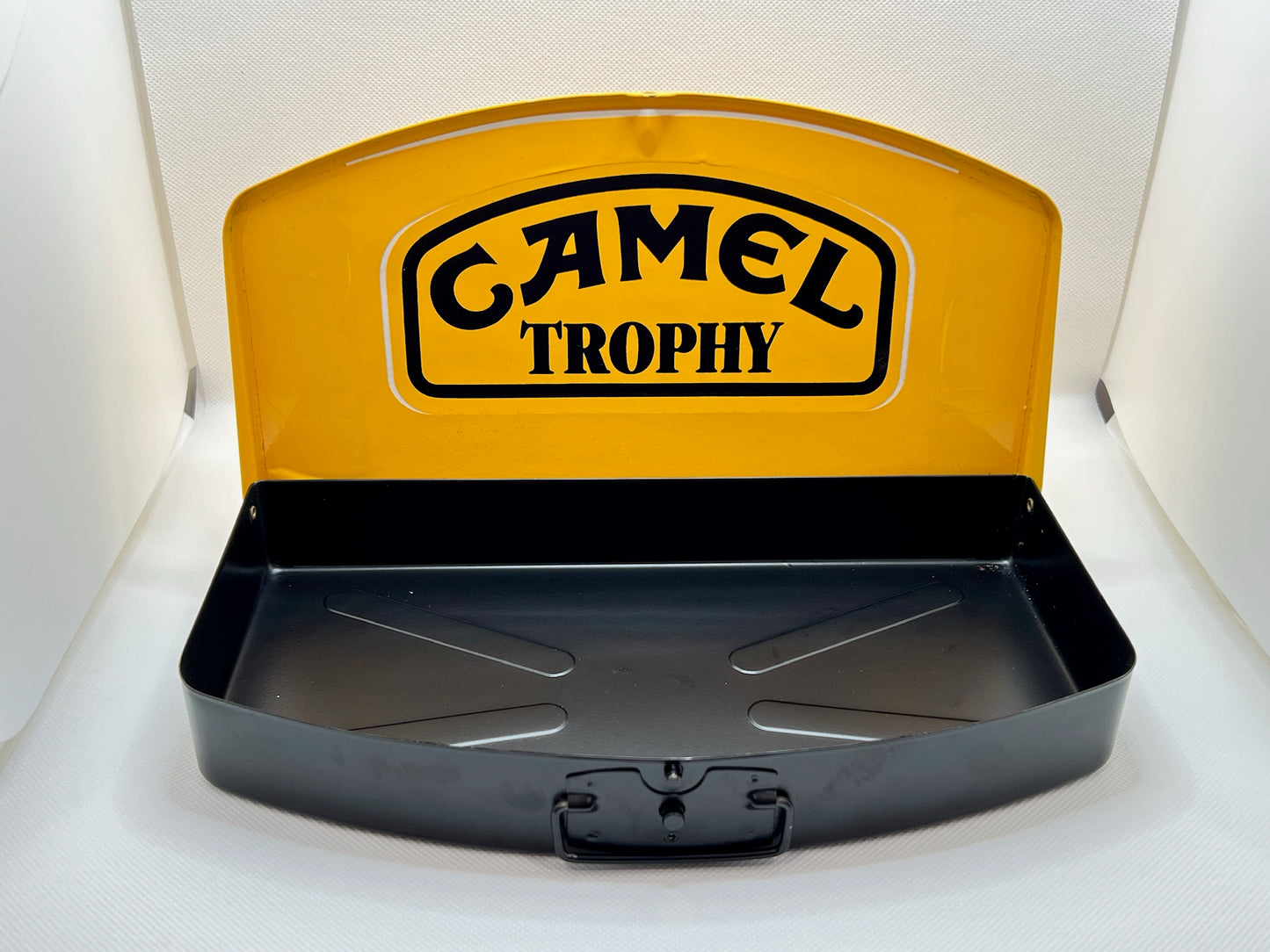 Camel Trophy Metal Case