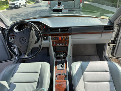 1993 Mercedes 500E - Built by Porsche